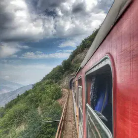 Try to go fast and continuously like a train in the mountain